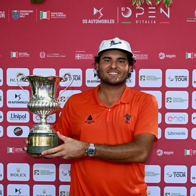 Eugenio Chacarra - Open de Italia 2026 - winner Eugenio Chacarra poses with the winner's trophy of the 2026 DS Automobiles 83rd Italian Open. © DP World Tour
