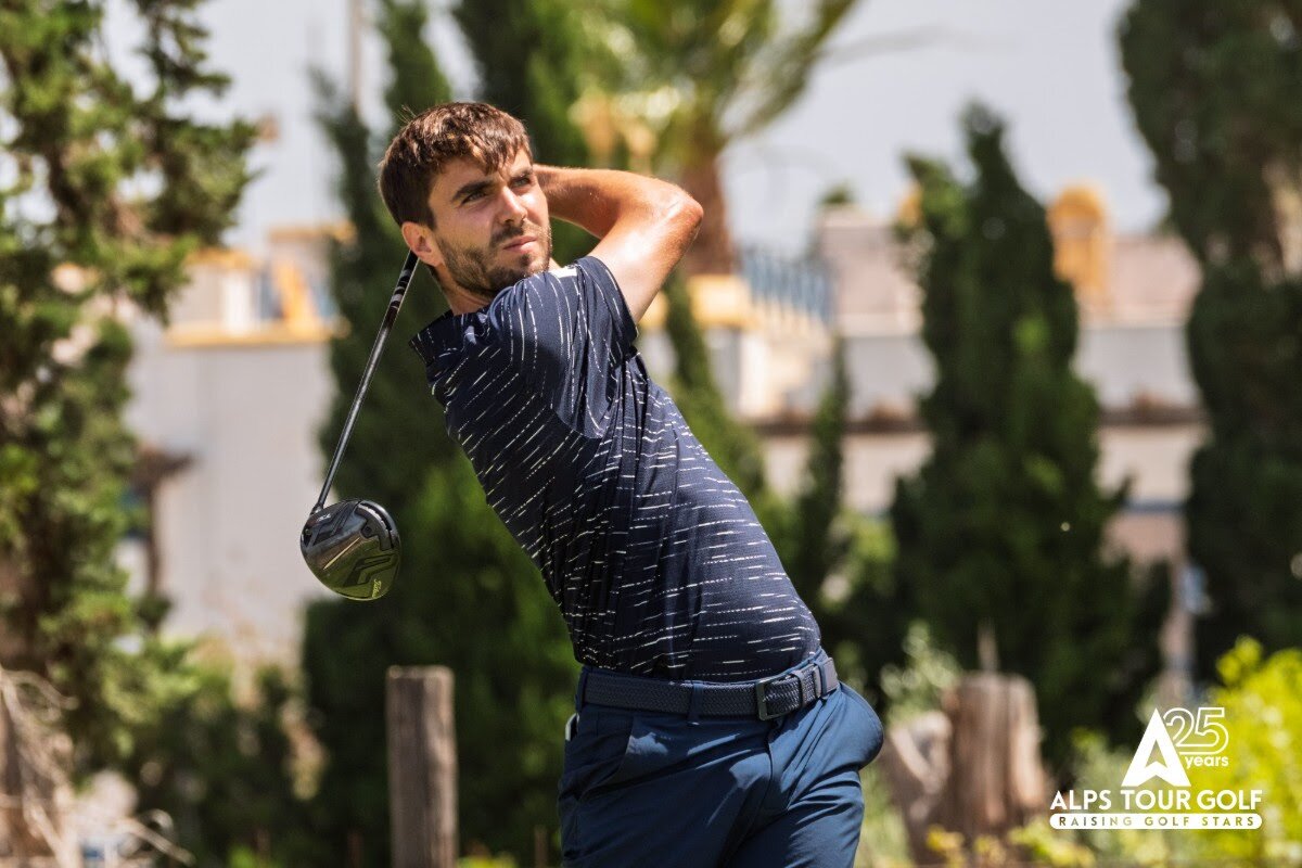 Álvaro Hernández. Álvaro Hernández.