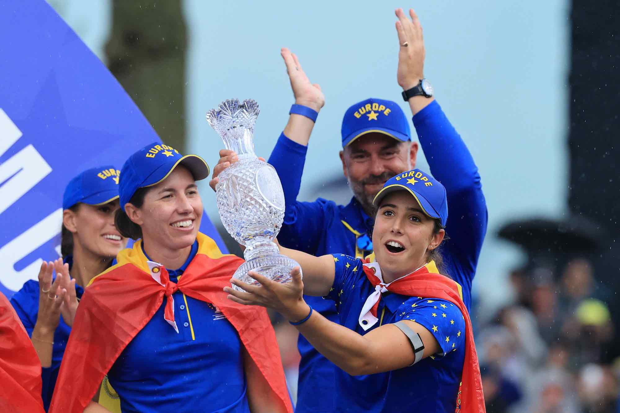 podcastsolheim26 Carlota Ciganda y Julia López durante la celebración de la Solheim Cup 2026.