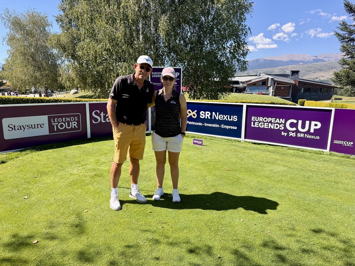 Pepe Romero y su hija Raquel, que será su caddie esta semana en Fontanals Golf. Pepe Romero y su hija Raquel, que será su caddie esta semana en Fontanals Golf.